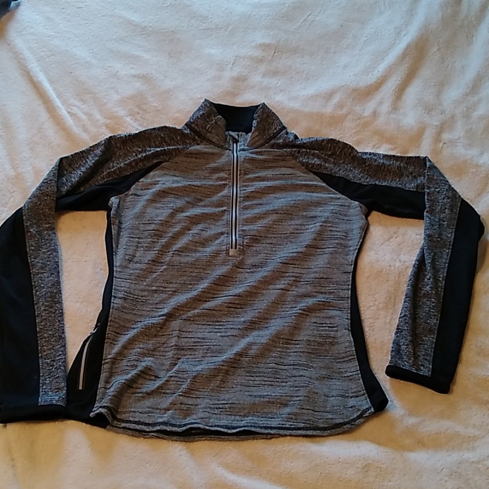 Women's Athleta 1/2 zip running shirt. Size M